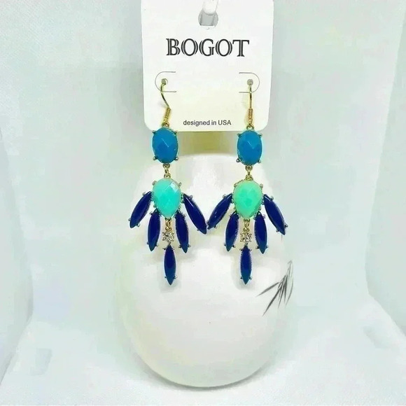 The Blues Dangling Earrings - Picture 1 of 4